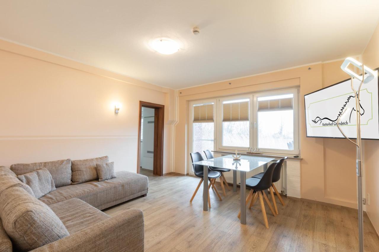 Reiterhof Gruendeich Apartamento Holtgast Exterior foto